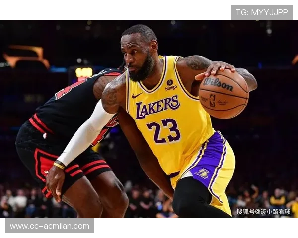 詹姆斯最后一攻送出漂亮助攻，湖人以团队篮球取胜